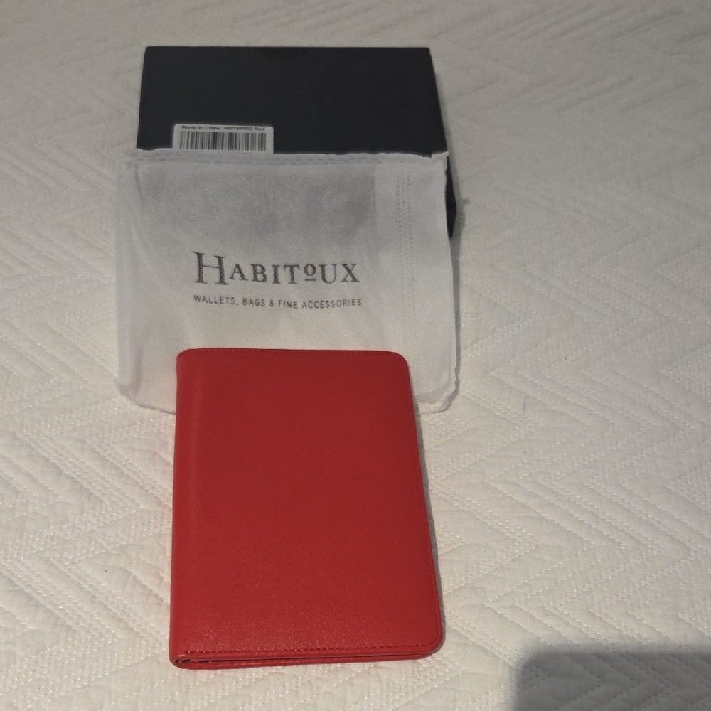 Habitoux Red Passport Wallet NWT